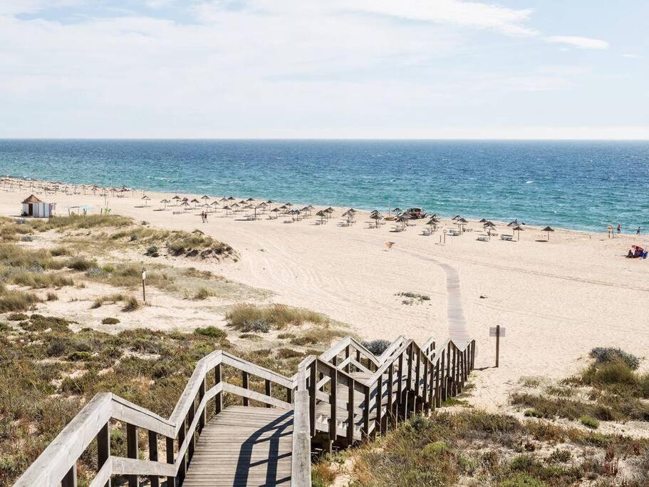 Villa Casa Com Jardim Perto Da Praia à Sesimbra Extérieur photo